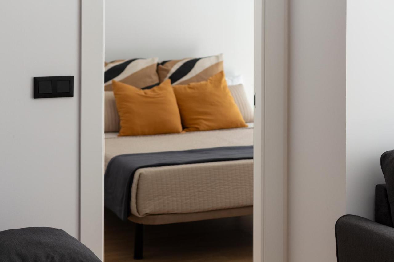 Vlc Host - Duque De Gaeta Apartman Valencia Kültér fotó
